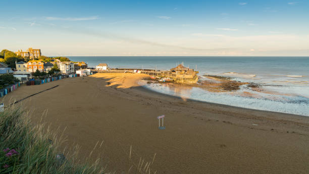 Evening at Viking Bay, England, UK A quiet evening at Viking Bay in Broadstairs, Kent, England, UK thanet photos stock pictures, royalty-free photos & images