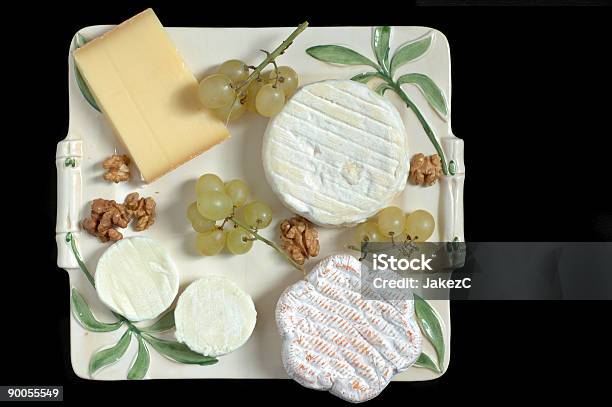 フランス Cheeseboard 概要 - カラー画像のストックフォトや画像を多数ご用意 - カラー画像, クリーム, クルミ