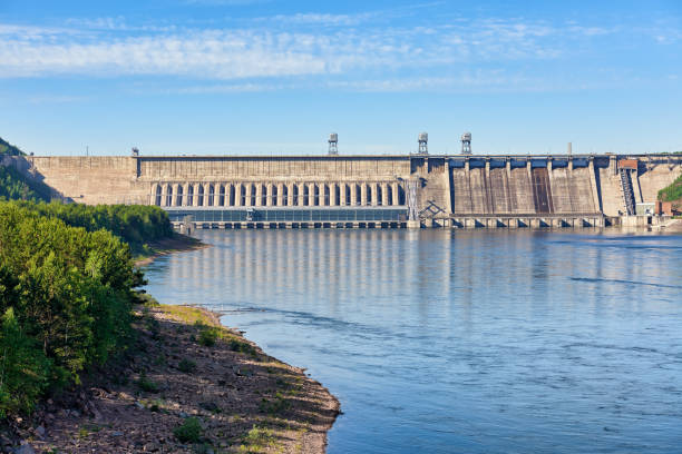 istock Krasnoyarsk dam 900576858