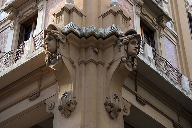 istock Corner Art in Italy 90058573