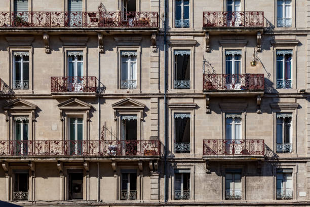 istock Historical Building Nimes France 900623342