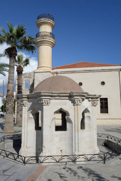 istock Mosque in Ierapetra, Crete 900655576
