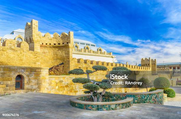 Wall In Bakus Old Town Stock Photo - Download Image Now - Azerbaijan, Baku, Landscape - Scenery