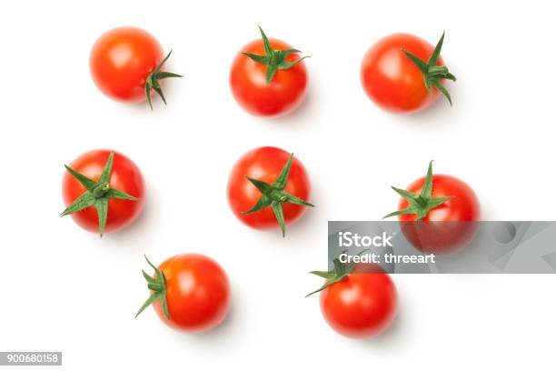 Pomodori Ciliegini Isolati Su Sfondo Bianco - Fotografie stock e altre immagini di Pomodoro - Pomodoro, Scontornabile, Piccolo