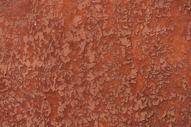 古い金属の錆びた壁。背景テクスチャ - paint peeling wall cracked ストックフォトと画像