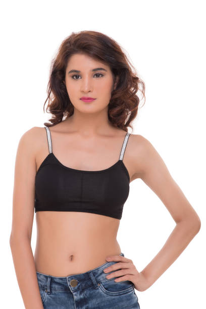 istock Lady in sports bra 900771688