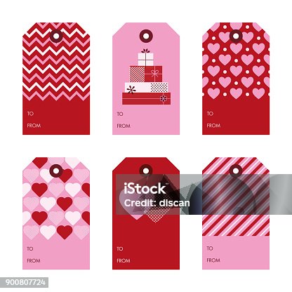 istock Set of Valentine's Day gift tags. 900807724
