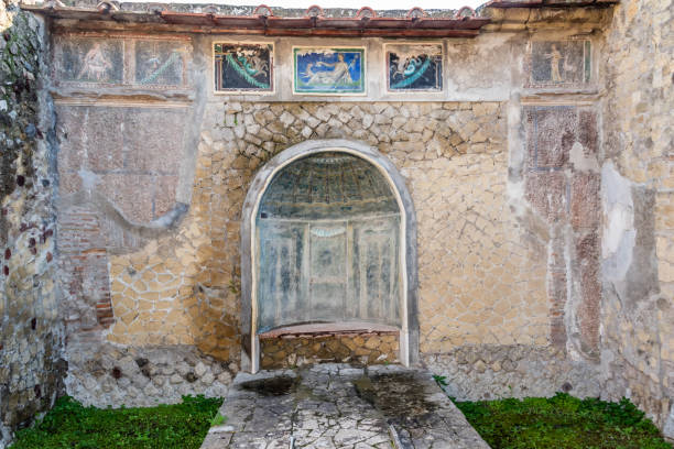 istock Herculaneum Ruins in Southern Italy 900816640