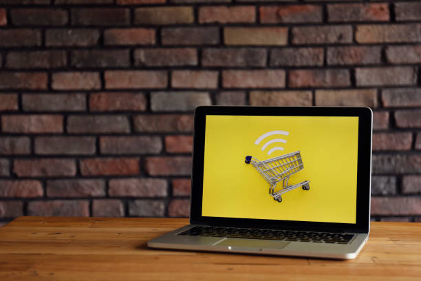 istock Internet shopping with laptop 900836564