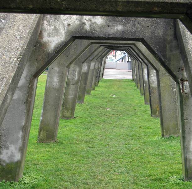 istock Tunnel of arches 90084829