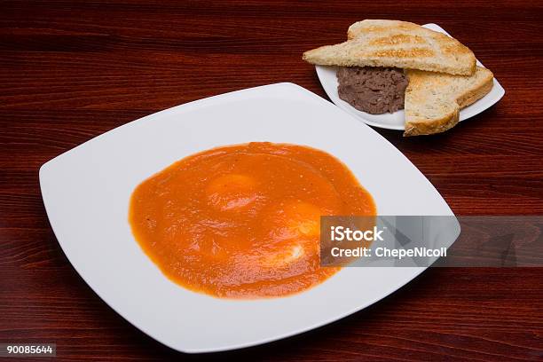 Ganadero Huevos Foto de stock y más banco de imágenes de Alimento - Alimento, Cafetería de carretera, Cocinar