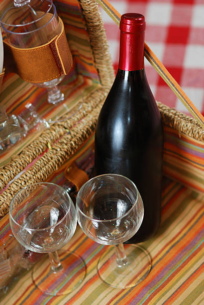 istock Picnic basket with wine and glasses 90087732