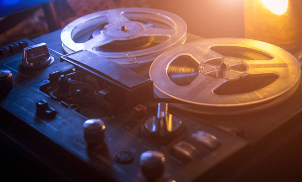 istock Vintage tape recorder 900886218