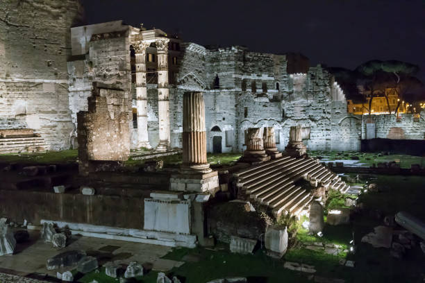 istock Forum of Augustus in a night scene 900891126