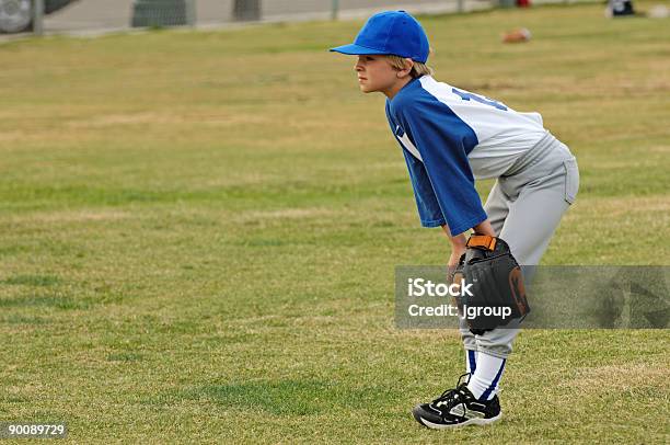 Liga Juvenil Foto de stock y más banco de imágenes de Equipo de béisbol - Equipo de béisbol, Niño, Adolescencia