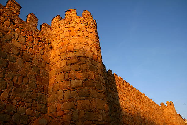 istock wall of avila 90089980