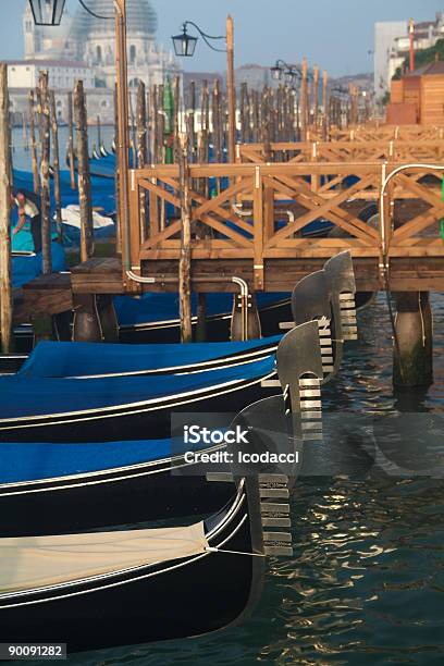 Foto de Veneza No Verão e mais fotos de stock de Antigo - Antigo, Canal, Cena de tranquilidade