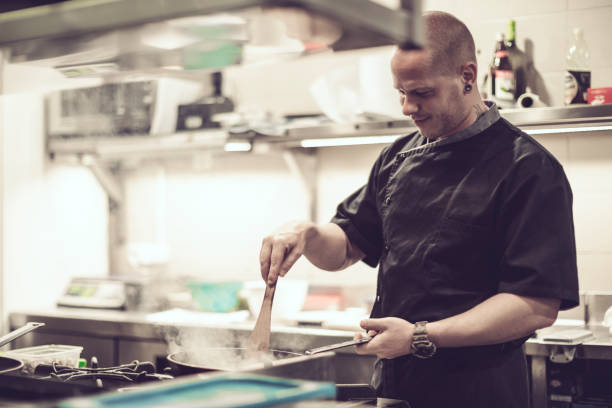 istock Working in an italian restaurant 900922326