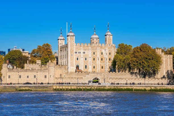 istock Tower of London 900937608