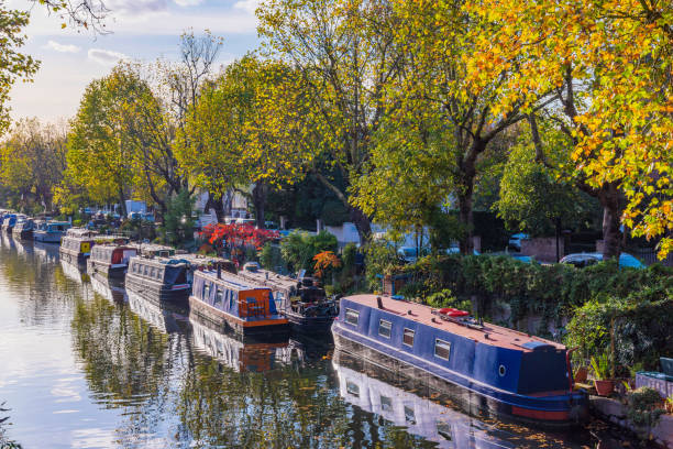 istock Little Venice canal scenery 900938322