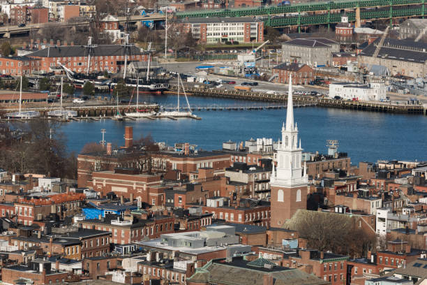 보스턴  - boston aerial view charles river residential structure 뉴스 사진 이미지