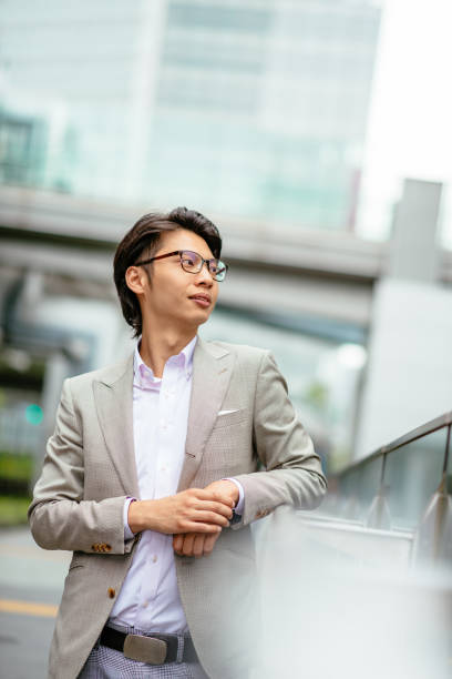 istock Japanese business person 900971792