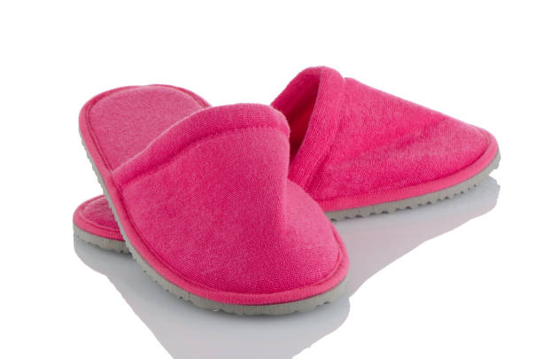 istock A pair of pink slippers 901008388