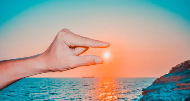Fly to sun with my love, hand in hand