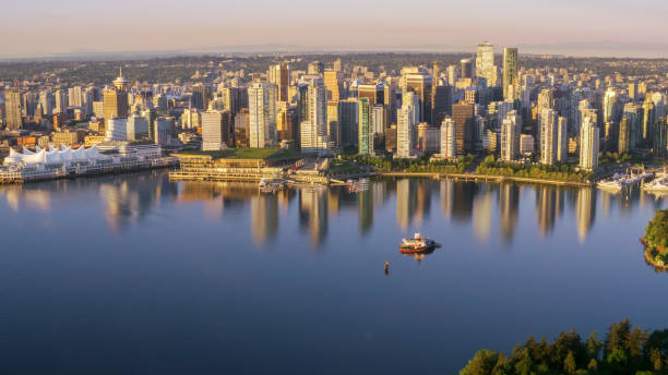 istock Cityscape with Harbour Centre and Canada Place 901081822