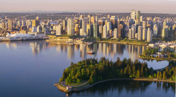 istock Cityscape with Harbour Centre and Canada Place 901081836