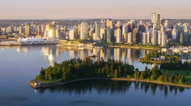 istock Cityscape with Harbour Centre and Canada Place 901081842