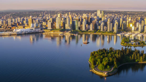 istock Cityscape with Harbour Centre and Canada Place 901081844