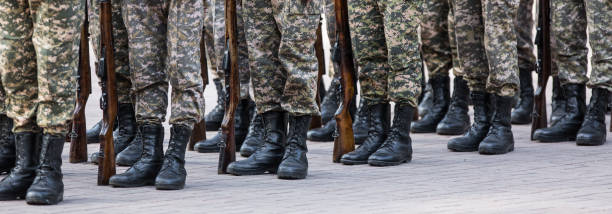 istock marching army of soldiers 901124402