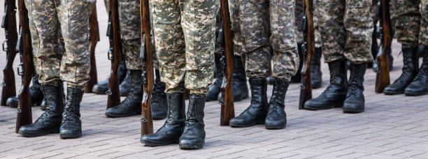 istock marching army of soldiers 901124422