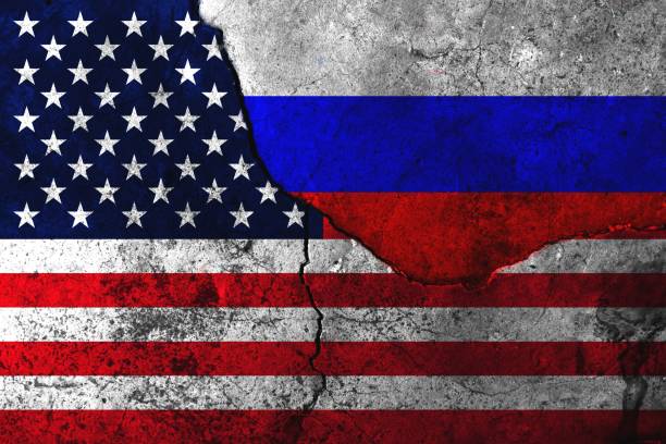 istock Flags: United States, Russia 901134788
