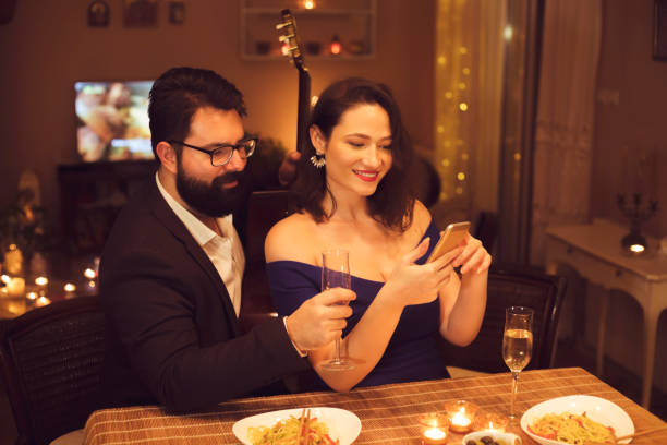 istock Romantic Dinner With Acoustic Music 901141880
