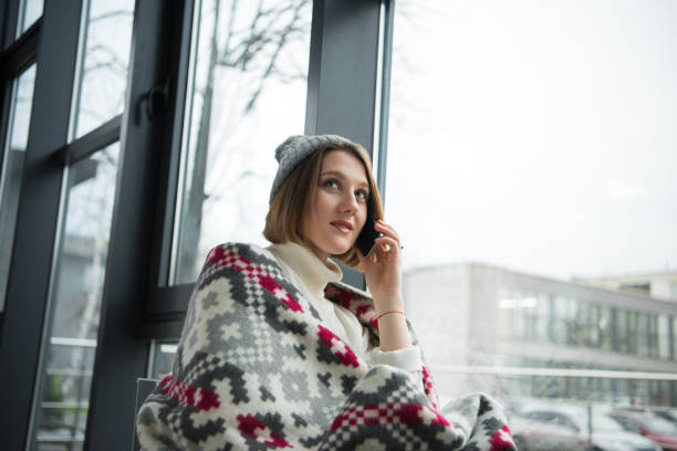 istock Girl talking by smartphone 901153666