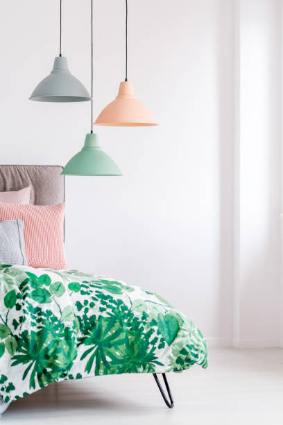 istock Coverlet with leaves print 901178136