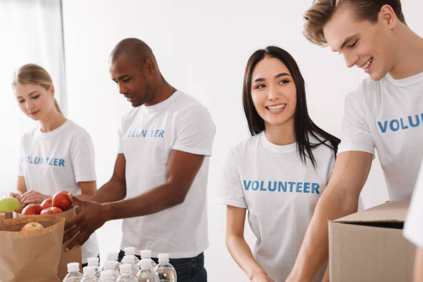 istock multiethnic volunteers working together 901231622