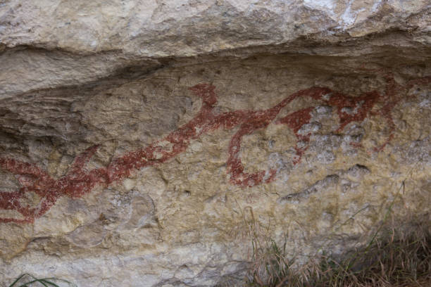 istock Maori rock art 901251594
