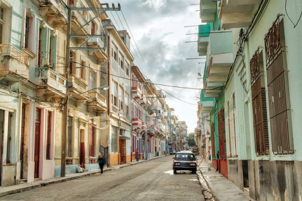 istock Old Havana street view 901270040