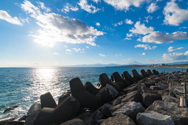 istock Shonan Beach in Chigasaki City 901373940