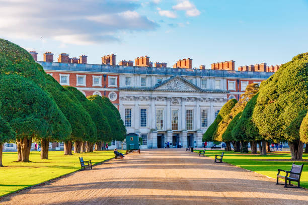 Architecture of Hampton Court Palace London: Scenery and architecture of Hampton Court Palace, a famous and historic landmark on October 28, 2017 in London hampton court stock pictures, royalty-free photos & images