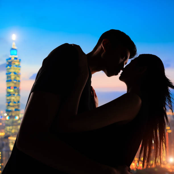 istock silhouette of couple 901400422