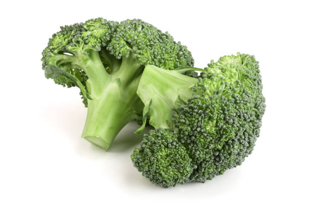 istock fresh broccoli isolated on white background close-up 901436386