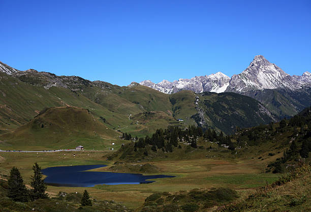 европейские альпы-австрия - wanderurlaub стоковые фото и изображения