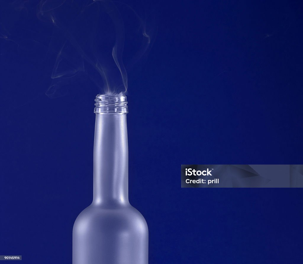 De fumantes estrangulamento - Foto de stock de Aberto royalty-free