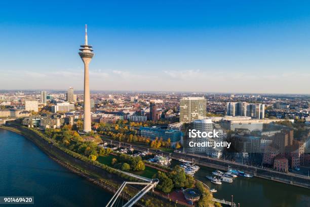 Düsseldorf Media Harbour In Germany Stock Photo - Download Image Now - Düsseldorf, Germany, Urban Skyline