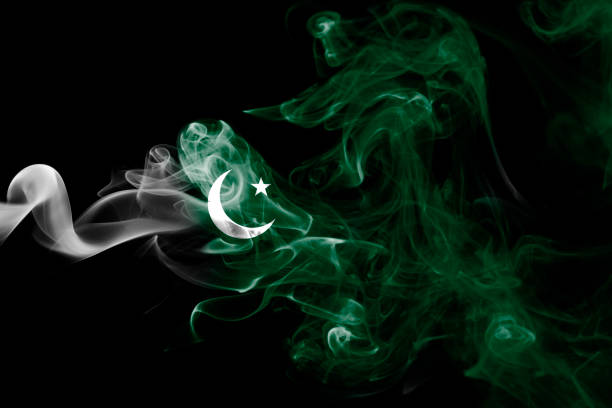 istock Pakistan smoke flag 901485484
