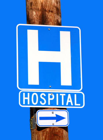 A street sign in London directs traffic towards the Accident & Emergency department of a hospital